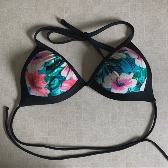 No Boundaries Other - Floral Bikini Top